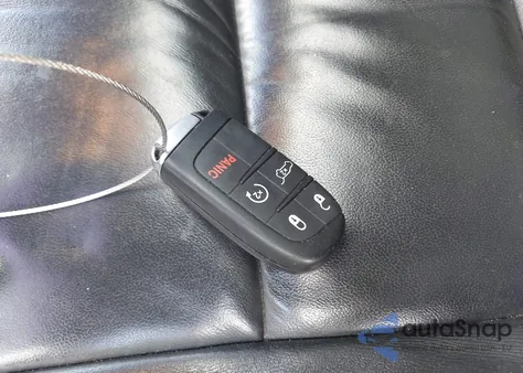 2015 Jeep Grand Cherokee Limited из США, поврежденный, VIN 1C4RJFBG9FC673104